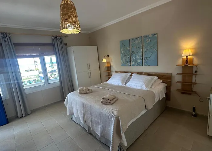 Katalyma Thalassa 익시아